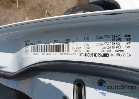 2014 Ram 1500 Slt z USA, uszkodzony, nr VIN 1C6RR7GG2ES112326